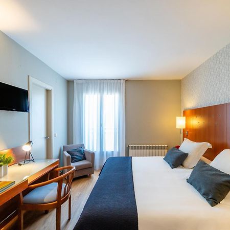 Hotel J. Balmes วิก ภายนอก รูปภาพ